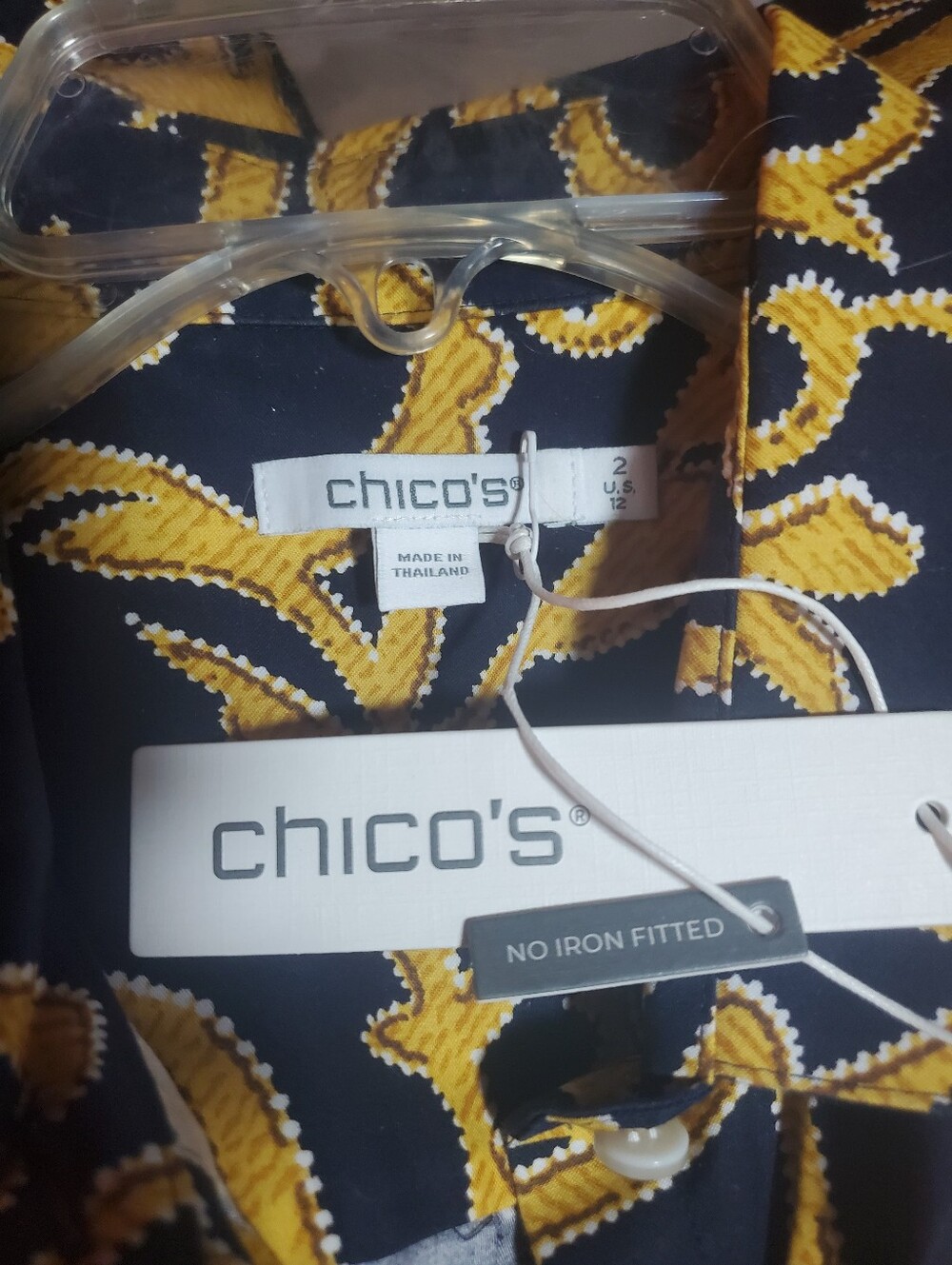 🌞CHICO'S ABSTRACT SWIRL SHIRT   NO IRON    SIZE 2      NWT - Picture 6 of 9